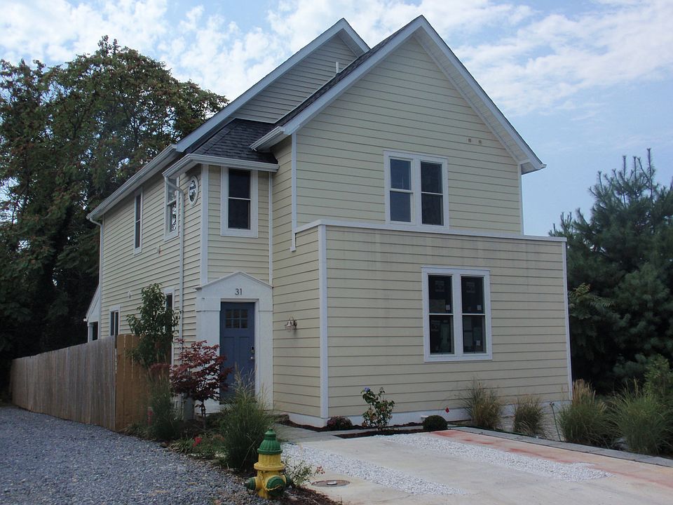 1st image of 31 Rosemary St