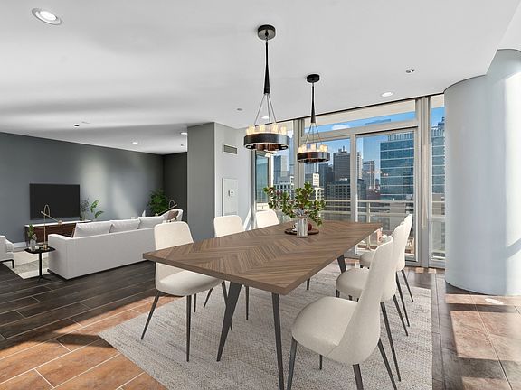 3rd image of 737 W Washington Blvd APT 1607