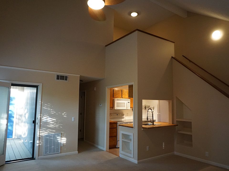 Living room view to kitchen 