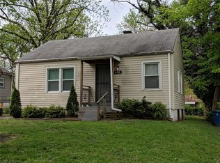 6301 Peurifoy Ave, Saint Louis, MO 63134