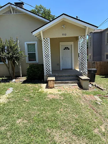 1112 Troupe St Photo 1