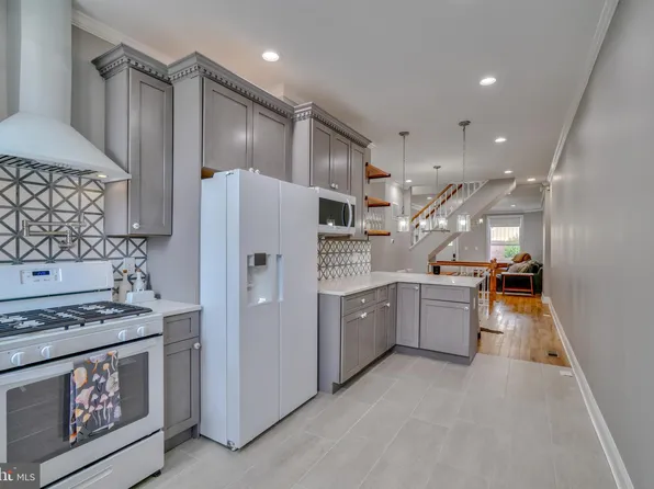 903 W 34th St, Baltimore, MD 21211