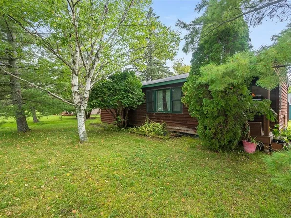 1103 N 58th St, Superior, WI 54880