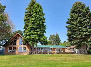 4042 N Lakeshore Rd, Deckerville, MI 48427