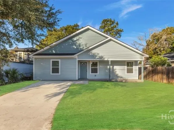 22 W 61st Street, Savannah, GA 31405