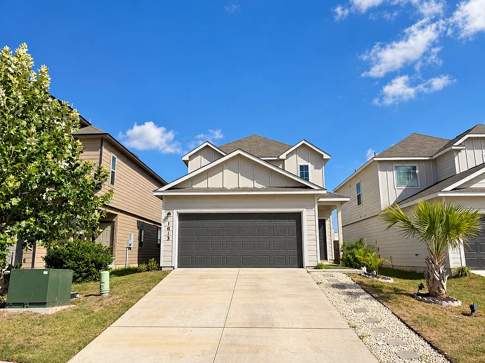 10131 Melissa Ranch Blvd