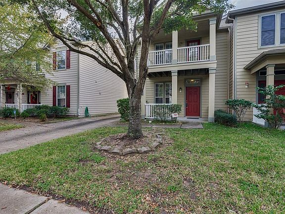 3rd image of 16735 Pine Castle Dr