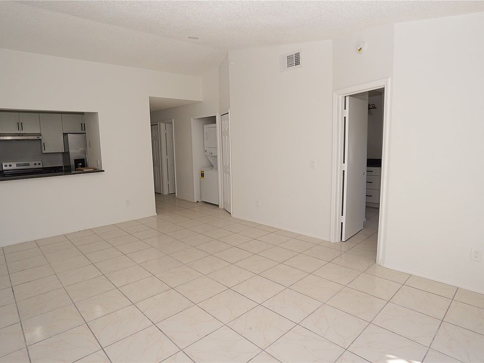 1st image of 842 Angela Ln