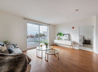 2700 San Pablo Ave APT 305, Berkeley, CA 94702