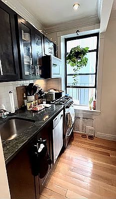 2nd image of 244 E 78th St APT 4E