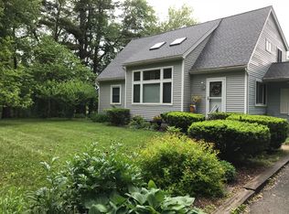 155 School St, Northborough, MA 01532