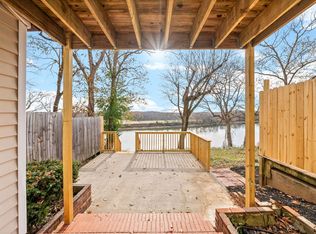 933C Kingsbury Dr, Clarksville, TN 37040
