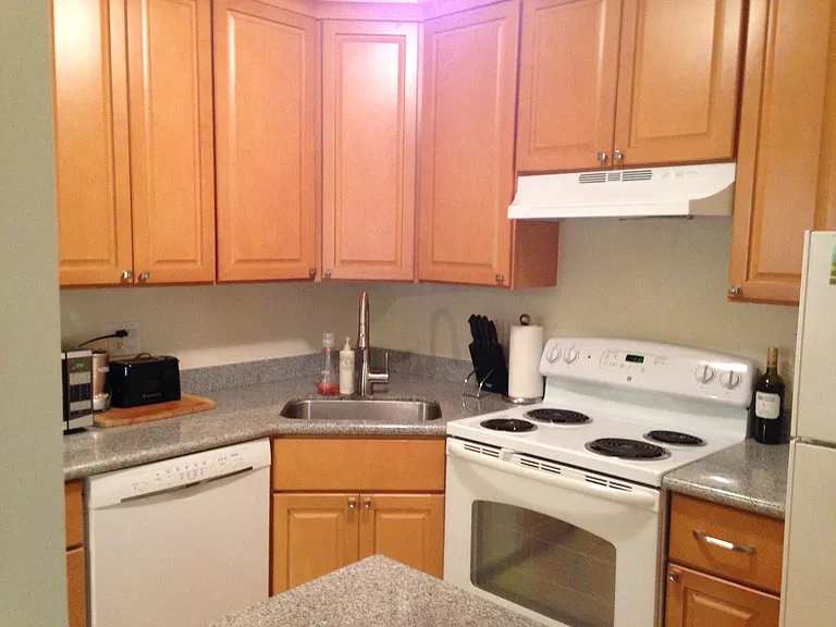 15 San Rafael Ave #4 — Photo 6
