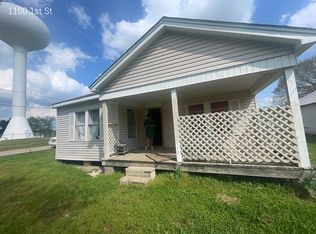 1100 1st St, Hempstead, TX 77445