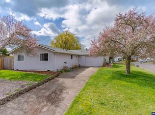 516 SE Hathaway Pl, Corvallis, OR 97333