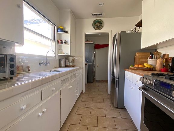 Kitchen **note: appliances comes with only gas stove