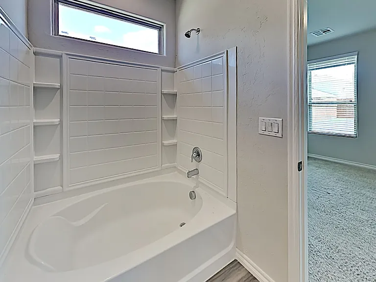 2516 Caden Ct — Photo 12