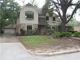 2nd image of 1718 Castlerock Dr