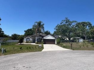 5029 Memory Ln, Zephyrhills, FL 33542