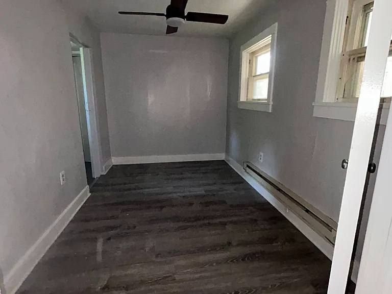 115 Sycamore St #C — Photo 6