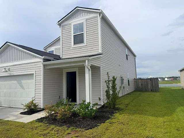 204 Pine Crest View Dr — Photo 2