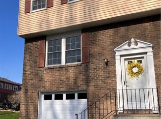 5D Springwood Sq, Harwick, PA 15049
