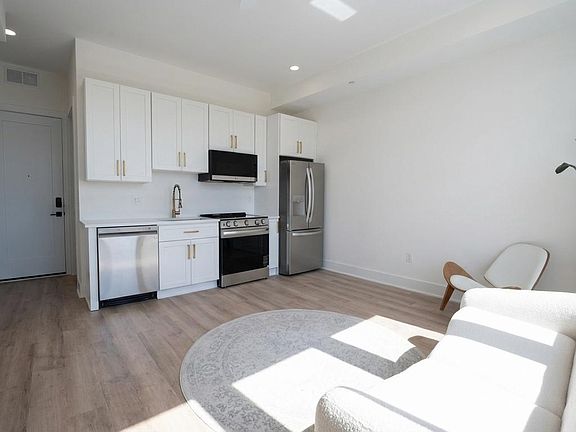 2nd image of 2105 M St NE #11