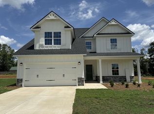 31 Sugar Maple Dr, Fort Mitchell, AL 36856