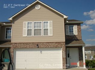3127 NW Gateway Dr, Blue Springs, MO 64015