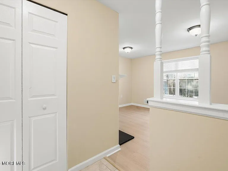 203 Wellington Pl — Photo 6