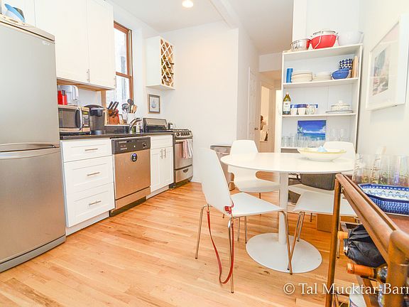 5th image of 249 W 11th St APT 4E