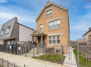 3648 W George St, Chicago, IL 60618