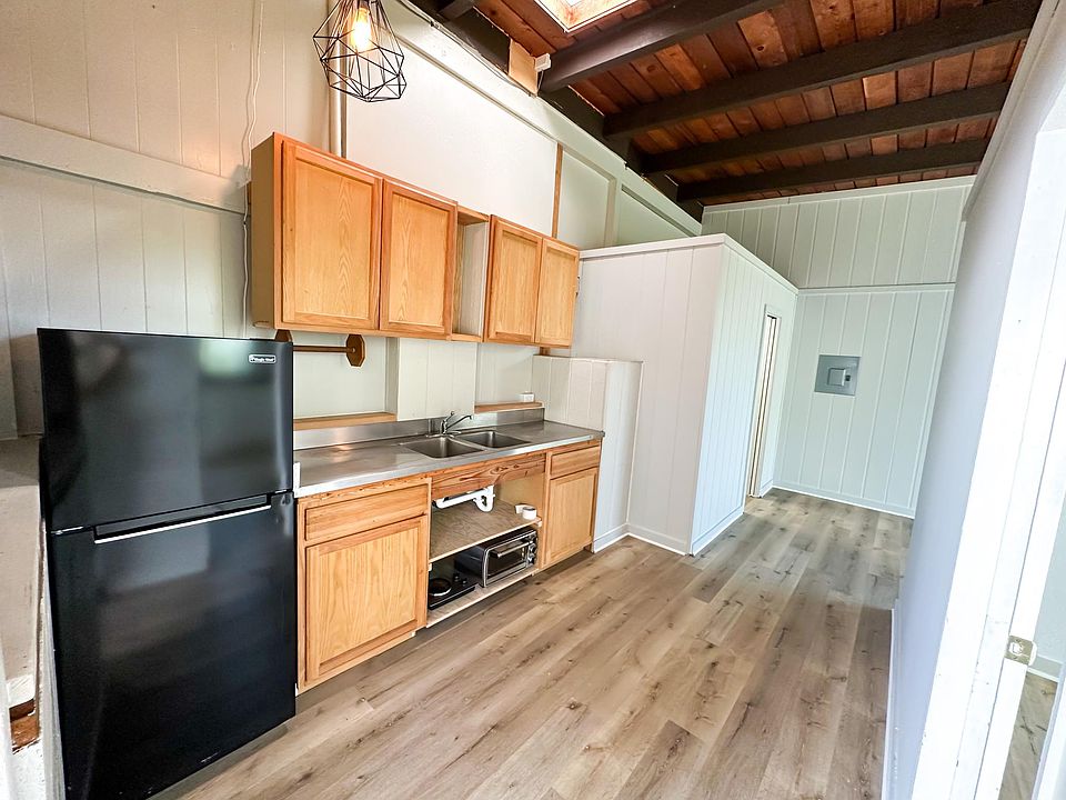 1st image of 61-134 Punalau Pl #C