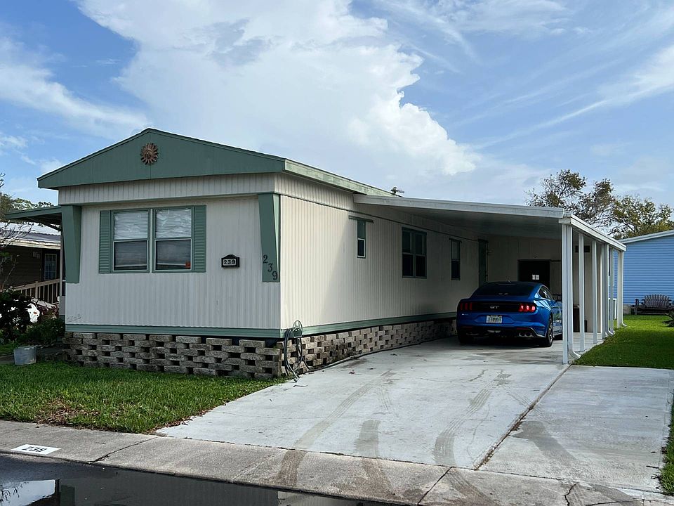 1st image of 1000 Walker St #239