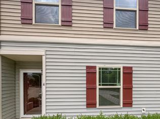 4 Rochambeau Ct, Durham, NC 27704