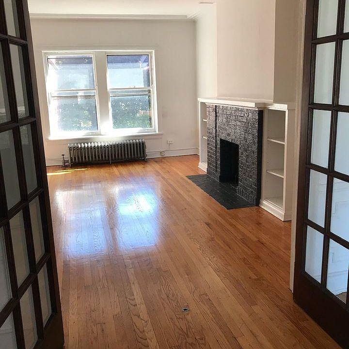 1st image of 443 Des Plaines Ave APT 2R
