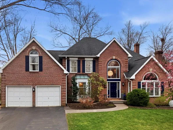 352 Sentry Ln, Wayne, PA 19087