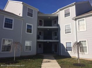 1219 Waters Edge Dr #19D, Toms River, NJ