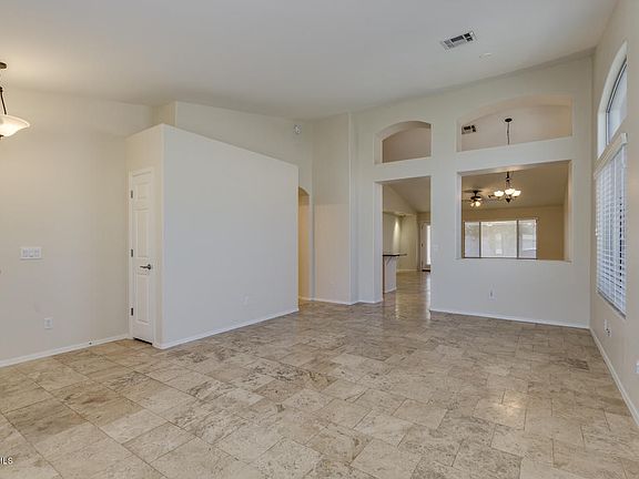 5th image of 1283 W Winchester Way