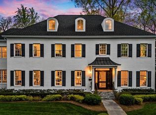 199 Country Club Dr, Greensboro, NC 27408