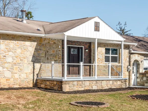 2033 Garfield Ave, Croydon, PA 19021