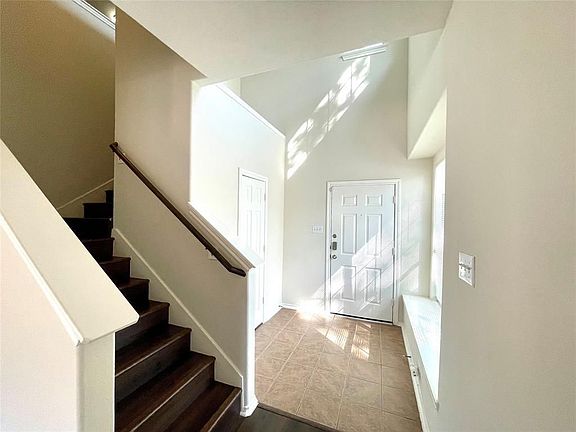 5th image of 25207 Bentley Glen Ln