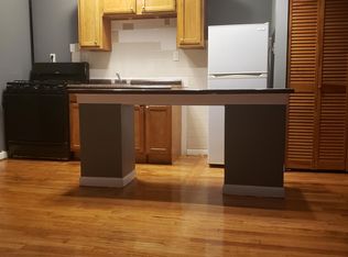 5442 S Harper Ave #210, Chicago, IL 60615