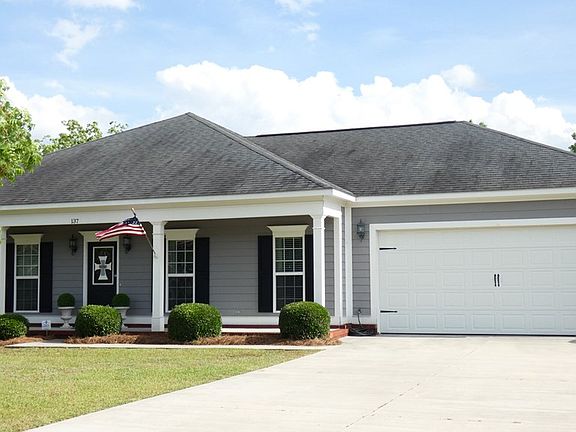 2nd image of 137 Kendal Ln