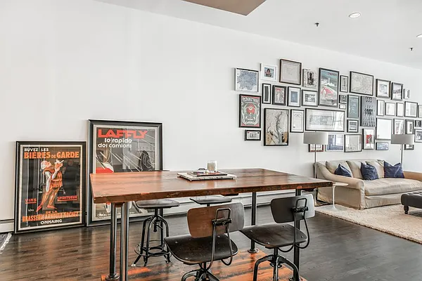 Rented by Compass | media 19