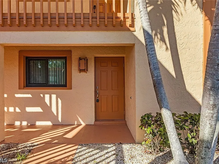 17425 Birchwood Ln #2 — Photo 6
