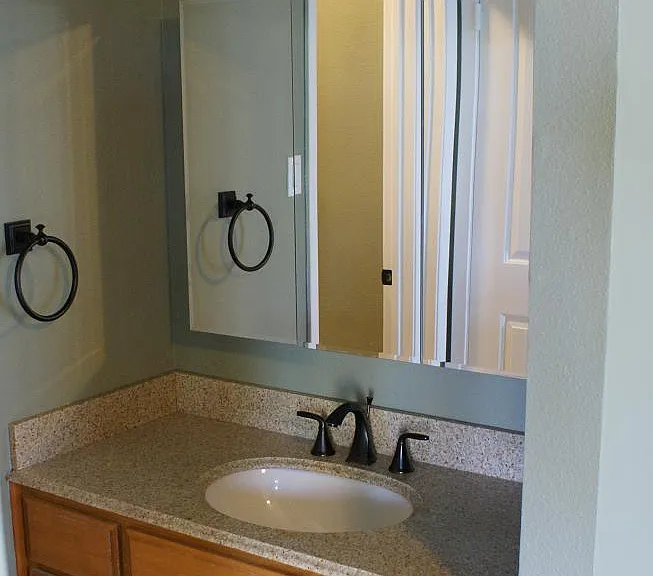 472 Seele St #8A — Photo 7