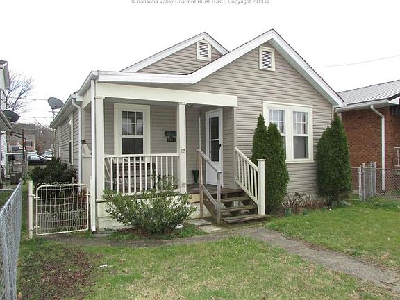 2nd image of 4833 Ohio St