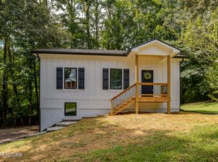 329 Old Emory Rd, Clinton, TN 37716