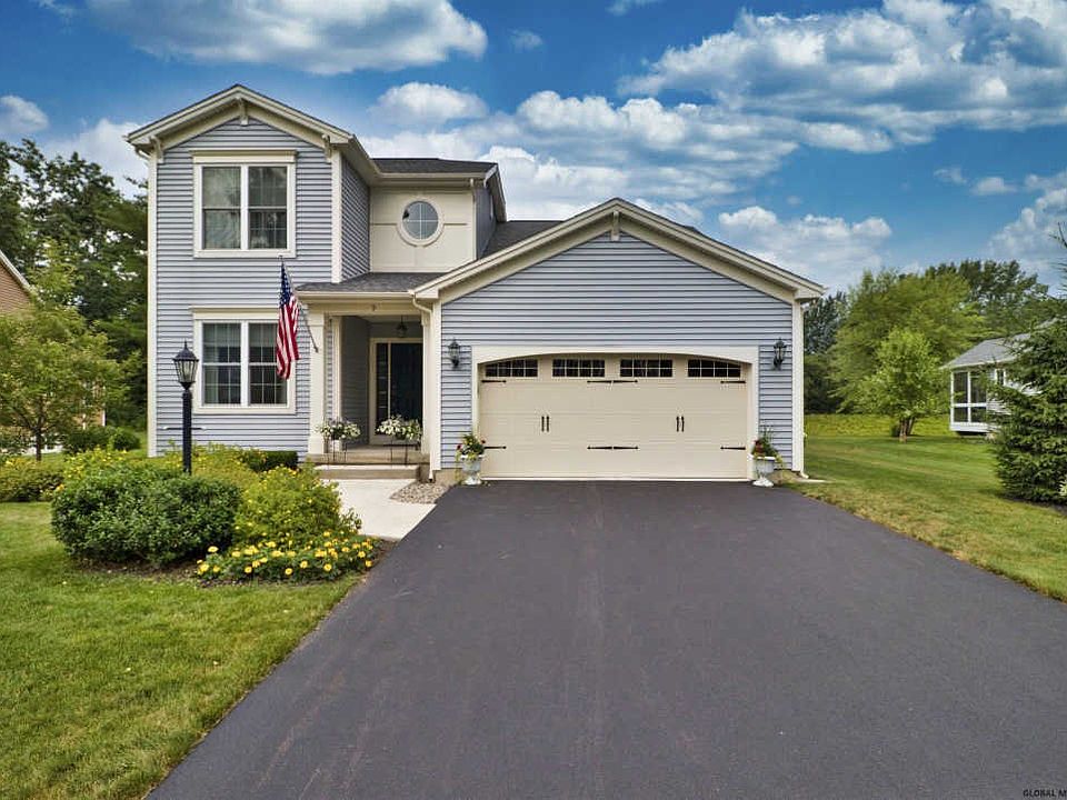 1st image of 9 Cider Mill Way